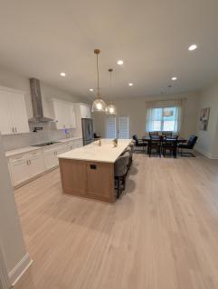 Cozy Modern Retreat in Douglasville - 4