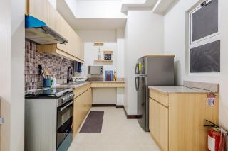 Cozy Garden View near Airport WFH Netflix Stay - Manila - 5