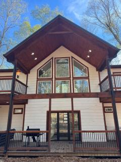The Gorgeous New Skyfall Cabin Sleeps 10 in Style! - Broken Bow - 7