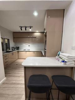 The Luxe 4-Bedroom Haven - 1