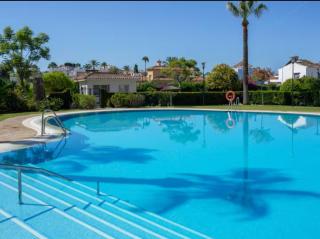 Junto al Mar Piscinas Jardines Wifi - 4