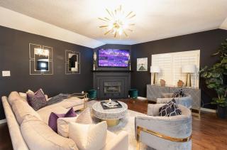 Cori's Pool House - 0