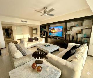 Peninsula Tower 4 bedrooms beachfront sea view - 5