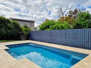 Seaview Cottage and pool - Wifi and Linen included - 9