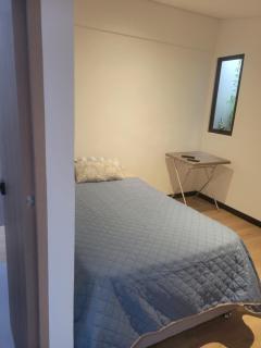 habitación en Casa Esmeralda ubicación, movistar, parque Simon Bolívar - 6