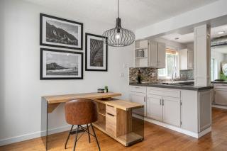 The Ohana Lakeside Retreat 4 Bedrooms & Tiki Bar - 8