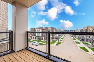 Townhouse in Oakville - 7