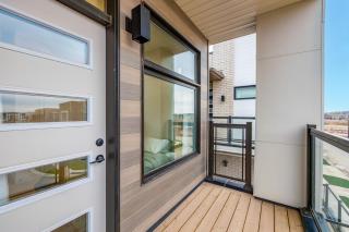 Townhouse in Oakville - 1