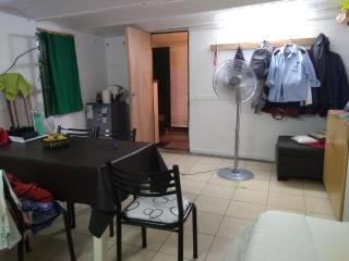 habitacion amoblada con baño privado unicamente para varon SOLO - 3