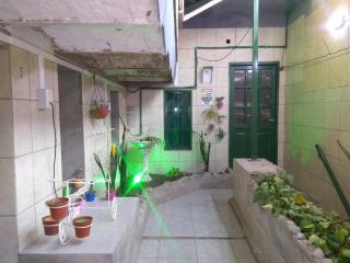 habitacion amoblada con baño privado unicamente para varon SOLO - 2