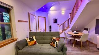 Beaver Garden Loft - 8