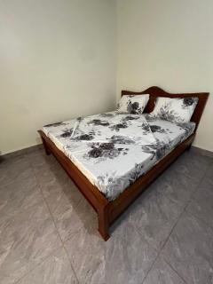 Backpackers Lodge - 8