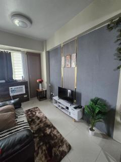 Newport Staycation - 7