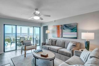 Sunshine Manor - Oceanfront Retreat - 8