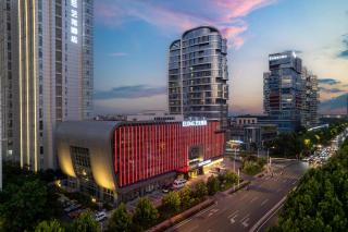 Elong Hotel Qingdao Golden Beach - 8