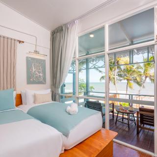 Private Oceanfront Colonial Beach Villa 6Bedrooms, Sleeps 28, Hua Hin - Hua Hin - 6