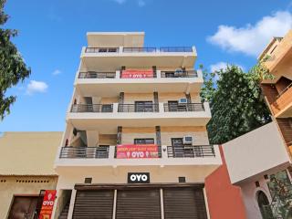 Hotel O Moon Light Guest House - Faridabad - 0