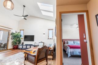 Crater View Boutique Eco Apartment - 4