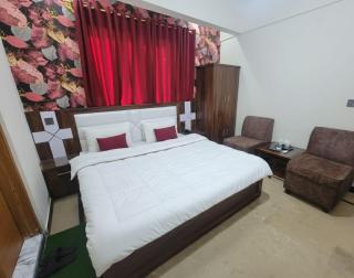 Airport Guest House Near JIA - 4