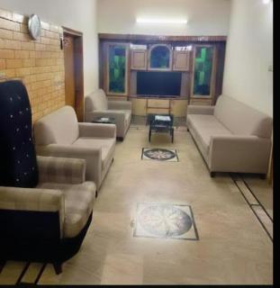 Karachi Motel Guest House - Near Aiport - 2