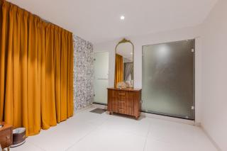 Jacuzzi Cove in Bangalore Rio - 5