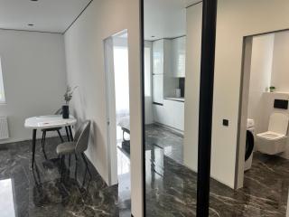 Віп апартаменти в районі автовокзалу,парковка,автономне опалення - 1