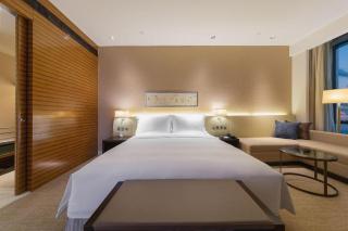 New World Guiyang Hotel - 4