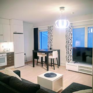 Northern Sauna apartment with heated Garage - 0