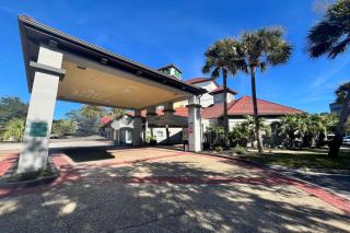 La Quinta by Wyndham Jacksonville Butler Blvd - 8