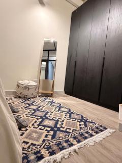 The Lineal Jacobs apartment - 8