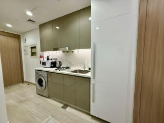 Azizi Riviera Studio High Floor Partial Burj View - 4