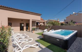 Stunning Home In Vodnjan With Wifi - 8