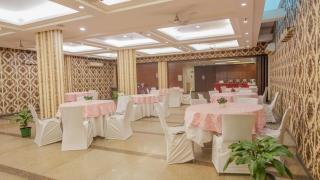 Alpina Hotels & Suites - 6
