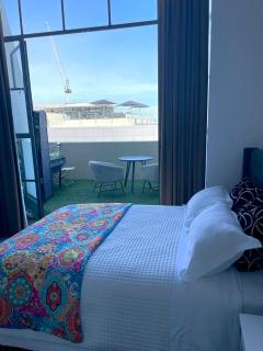 Heritage studio with private balcony - 9