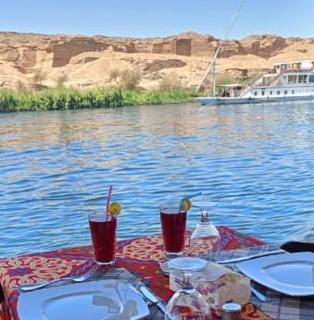Nile SE Felucca nile cruise private tour - 4