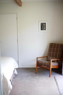 Lake views, kayaks, family friendly - 3