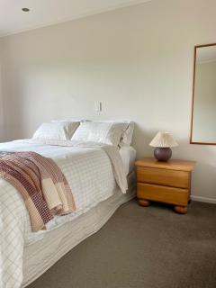 Lake views, kayaks, family friendly - 6