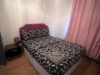 Rooms by Emirate Stadium - 5