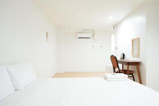 XX Znap BTS Ekkamai Station - Bangkok - 9