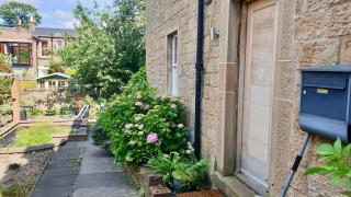 Garden Annexe in Victorian Villa - 8