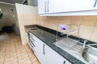 Chaka's Rock Beach Chalet 38 - 6