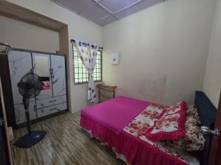 Teratak Perantau Homestay - Dekat Dengan Airport KB - 8