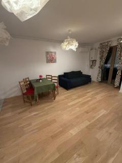 Central monarch A&F Residence - 1