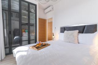 Midnight House by Atlantic Holiday - 1