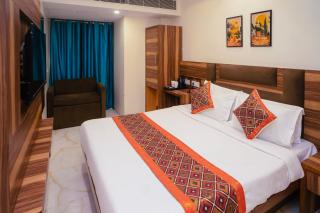 Hotel Golden Oasis - 5 Minute Walk from New Delhi Railway Station - 5