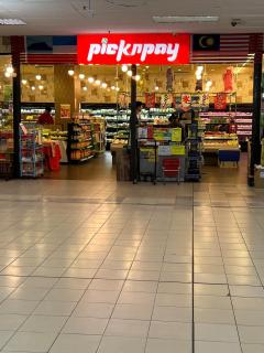 Likas Square Serviced Apartment - Seaview with 3bedrooms for 9pax - 6