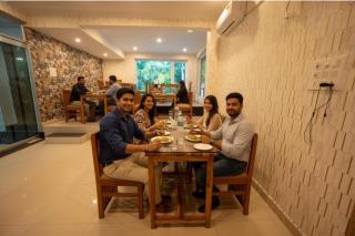 FabHotel Marine - Vishnu Temple Bada Lalpur - 5