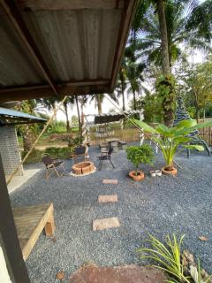 บ้านเพื่อนโฮมสเตย์ เขาพนม Friend House Homestay - 2