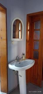 ROYAL 3 Hostel Opposite NALU BAR - 4