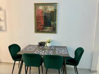 Casa Vista Premium - 2BR Apartment - Free Parking - 5